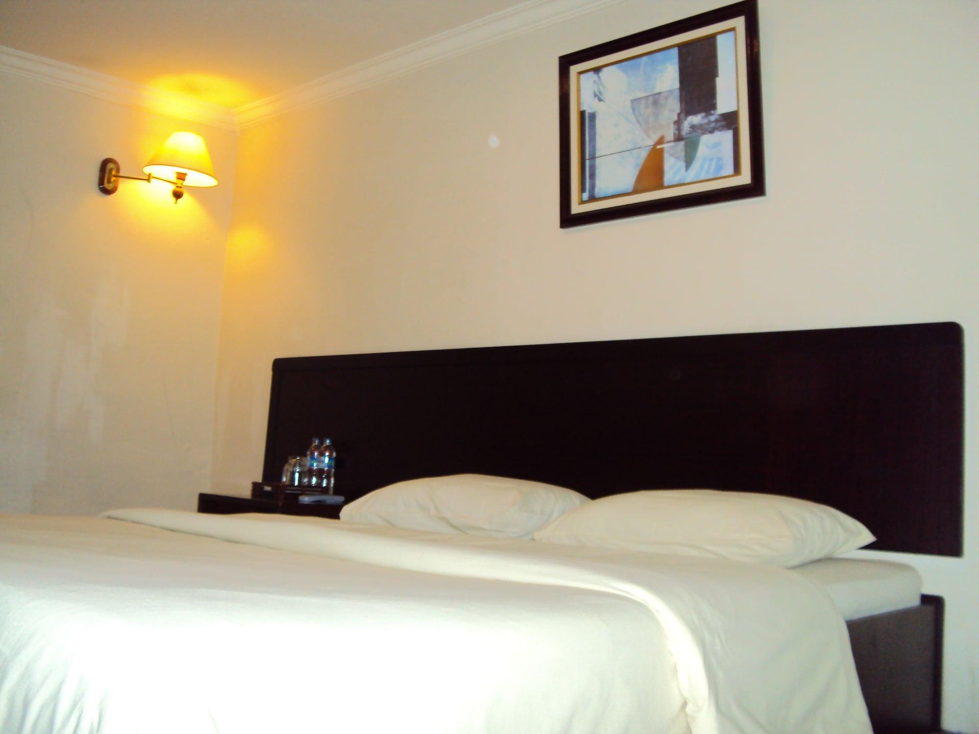 Hotel Citi International Palang Merah メダン エクステリア 写真