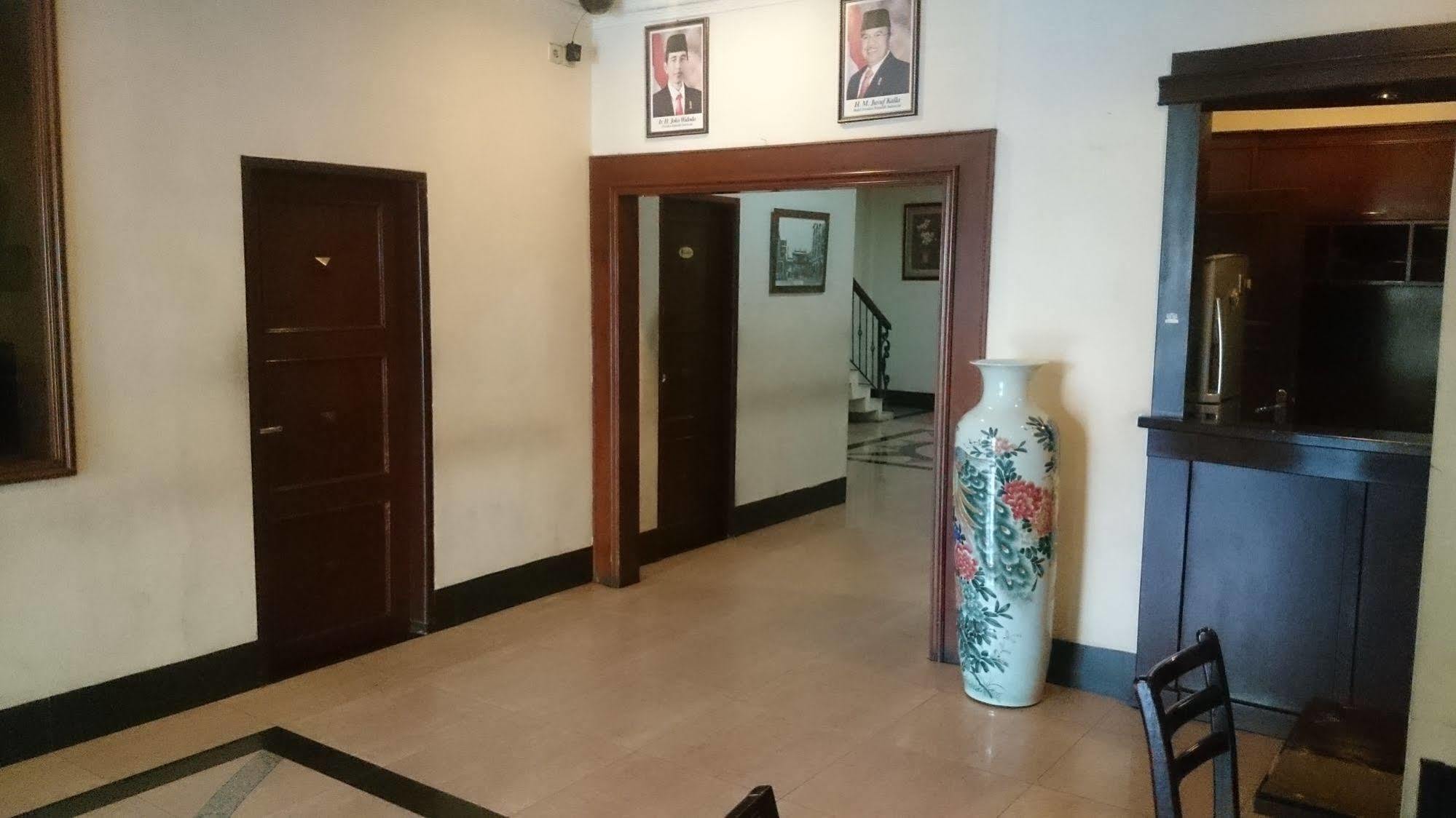 Hotel Citi International Palang Merah メダン エクステリア 写真